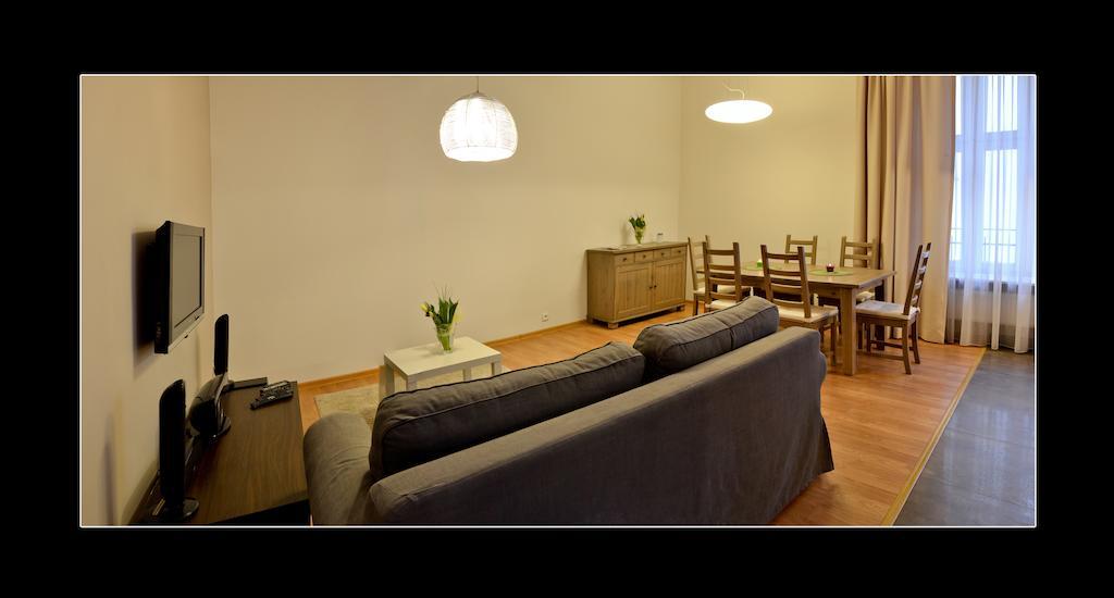 777 Apartaments Краков Номер фото
