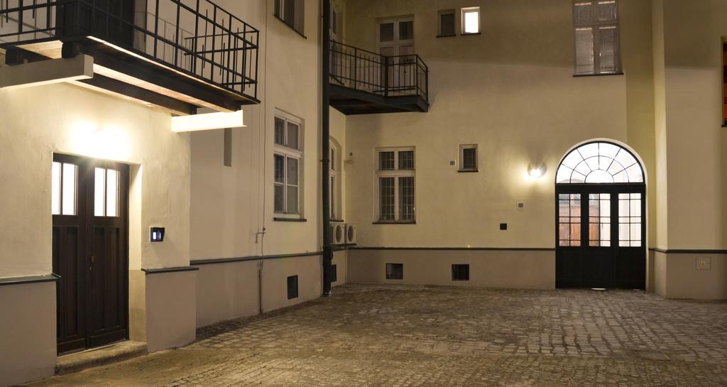 777 Apartaments Краков Экстерьер фото