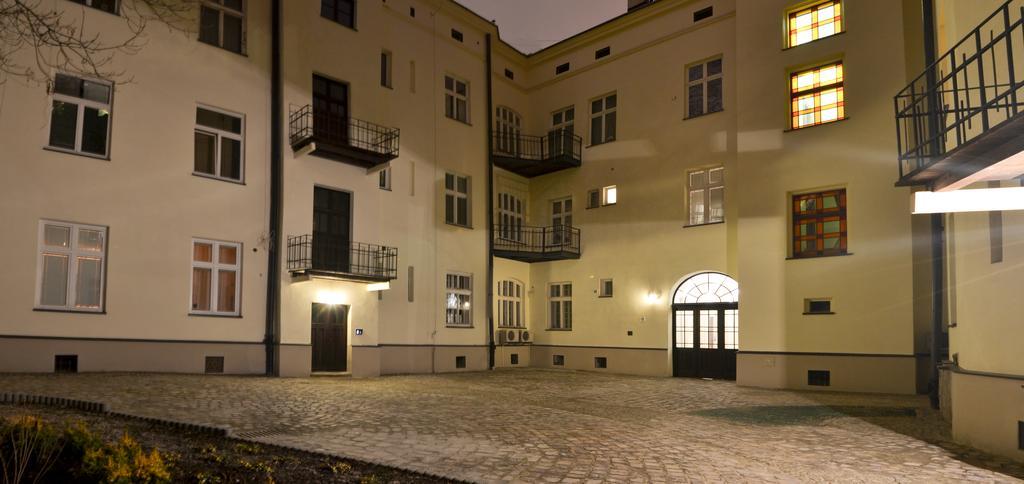 777 Apartaments Краков Экстерьер фото