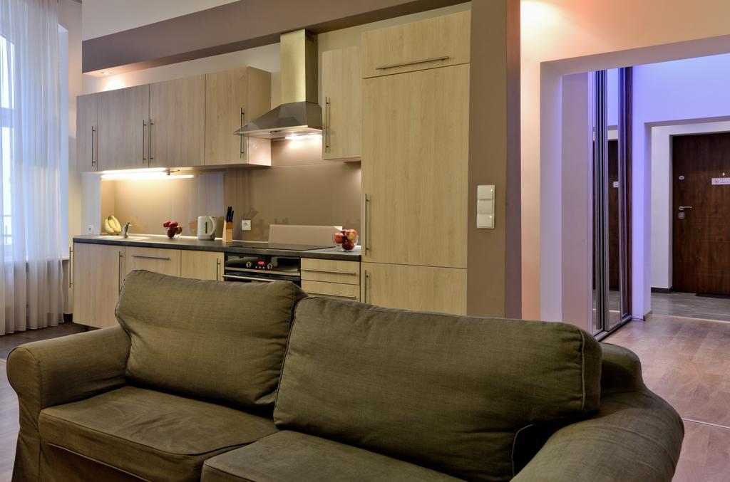 777 Apartaments Краков Экстерьер фото