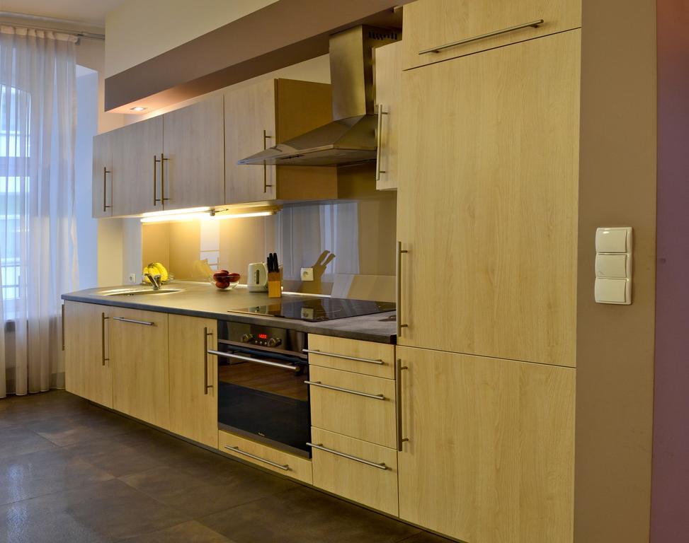 777 Apartaments Краков Экстерьер фото