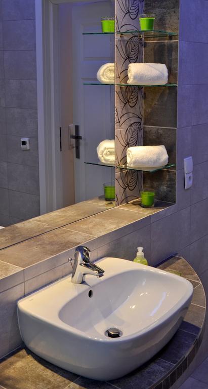 777 Apartaments Краков Экстерьер фото